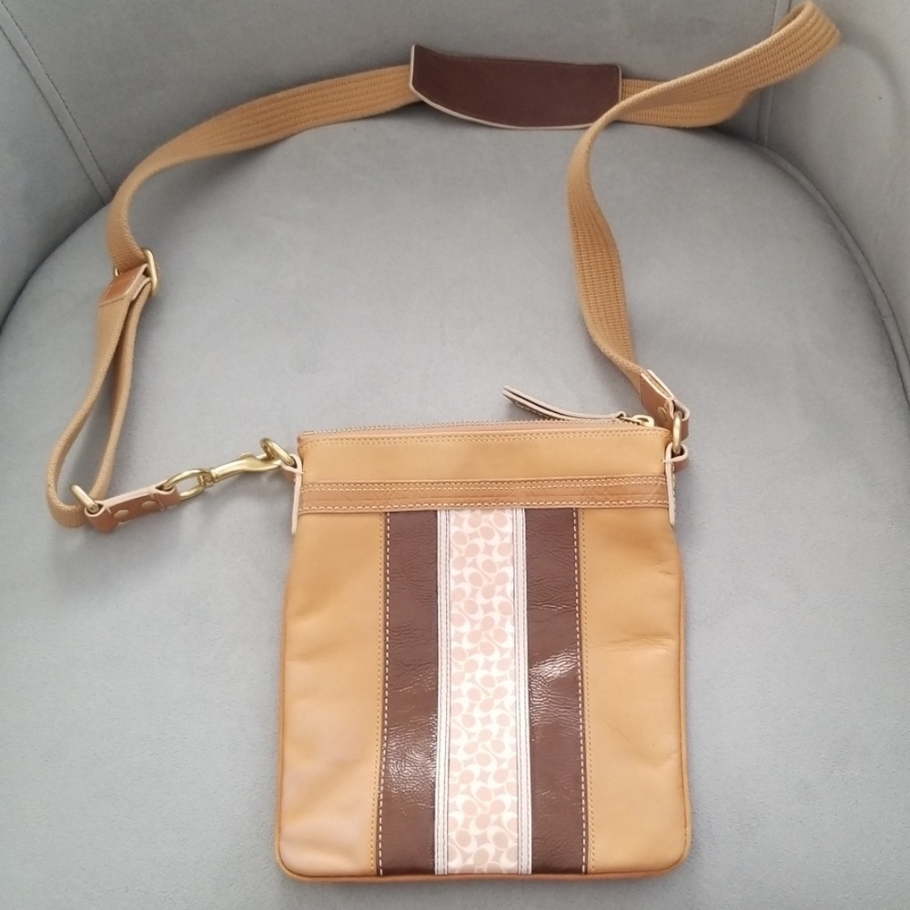 Coach messenger bag